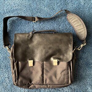 eddie bauer messenger bag